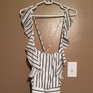 Romper Ruffled Sleeve white w/navy stripes M/Lg